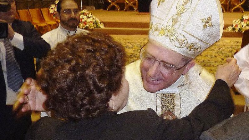 Condolencias del arzobispo por el fallecimiento de la madre de D. Santiago Gómez