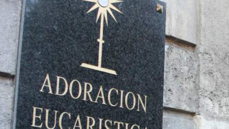 La Adoración Eucarística Perpetua ofrece el horario de confesiones diarias en la Capilla de San Onofre