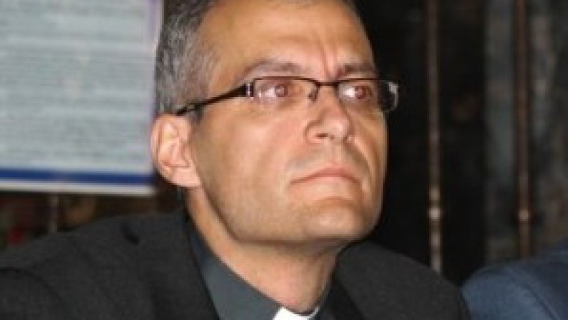 ANTONIO BUENO, DIRECTOR DEL INSTITUTO SUPERIOR DE CIENCIAS RELIGIOSAS