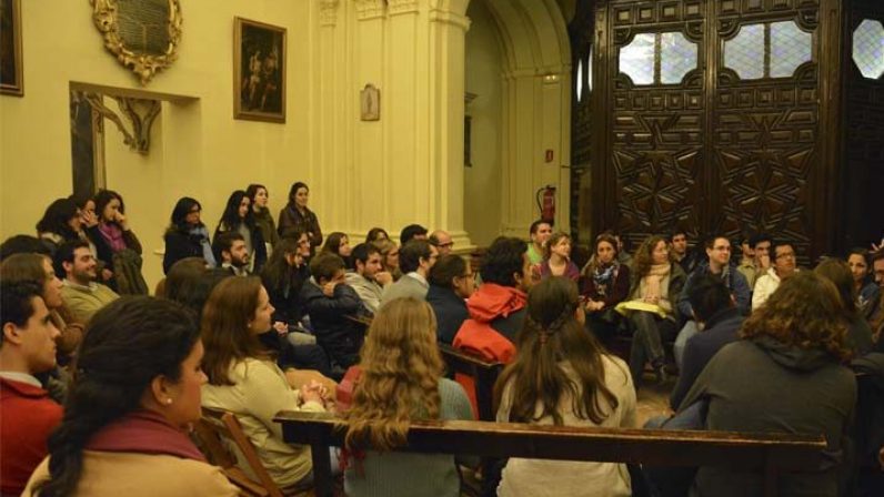 La Experiencia Youcat vuelve un curso más a la capilla universitaria