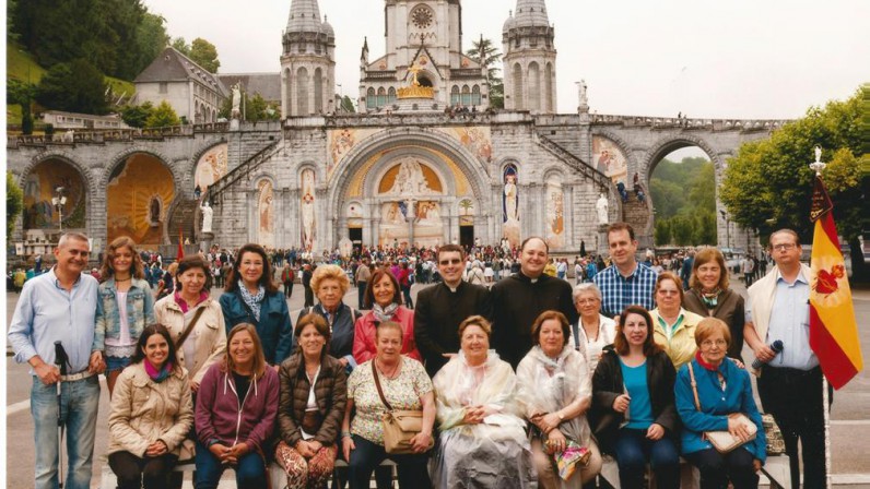 La Parroquia del Dulce Nombre peregrina a Lourdes