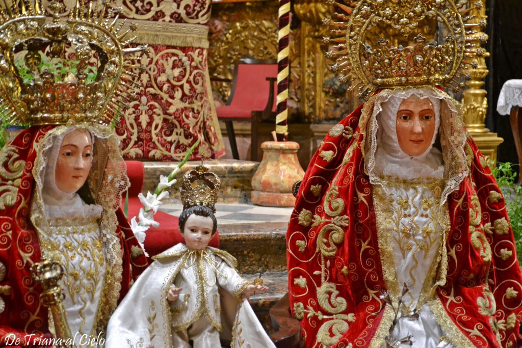 La ‘Catedral de Triana’ renueva una tradición de siglos en torno a Señora Santa Ana