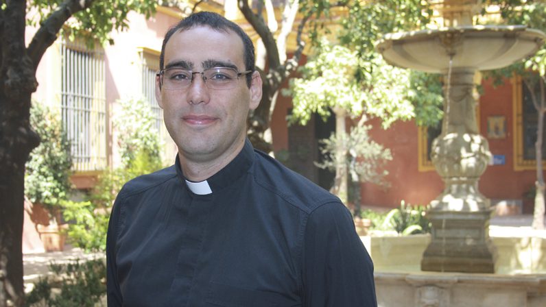 Óscar Díaz, vicario episcopal para la Nueva Evangelización: “Queríamos ser muy flexibles en el ámbito de las catequesis”