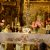 Procesión sacramental en la Parroquia de San Pedro