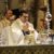 Los sacerdotes recién ordenados celebran sus primeras misas