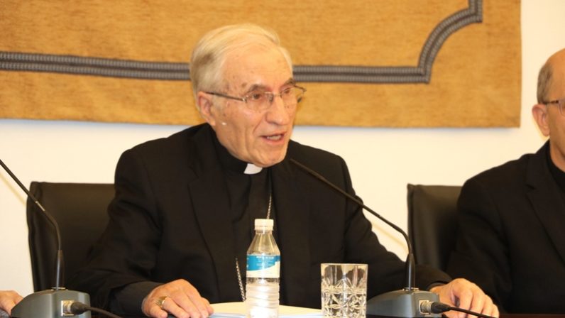 El cardenal Rouco inaugura el encuentro de la Universidad San Dámaso en Sevilla sobre Derecho Canónico