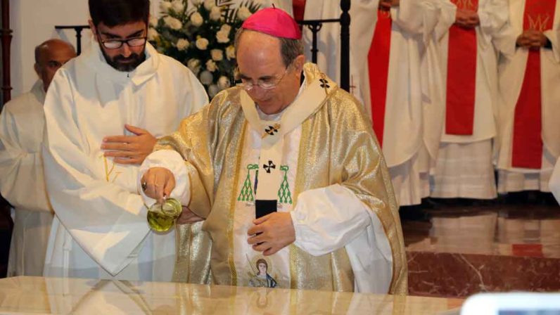 Mons. Asenjo subraya el esfuerzo realizado por la Archidiócesis para que Santa Catalina reabra hoy sus puertas
