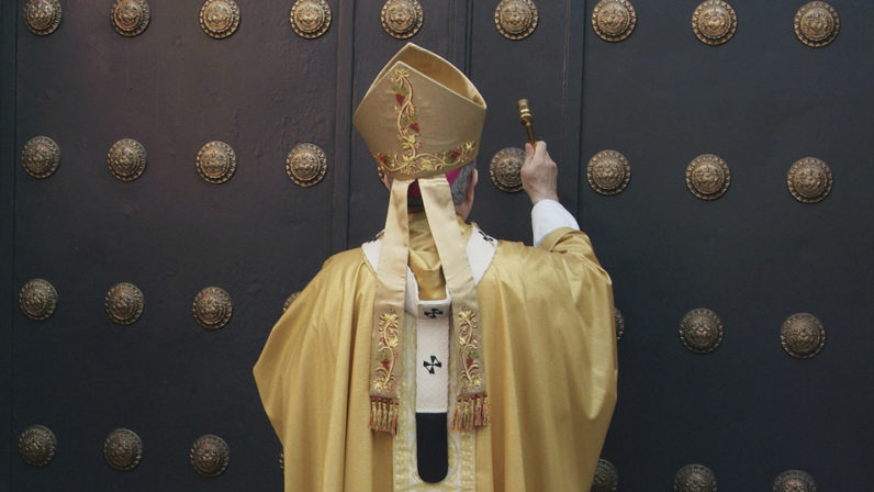 Monseñor Asenjo abre el año jubilar de la Hermandad del Gran Poder