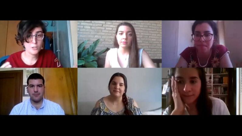 Jóvenes de la Archidiócesis de Sevilla agradecen en un vídeo “la entrega infinita” del clero durante la pandemia