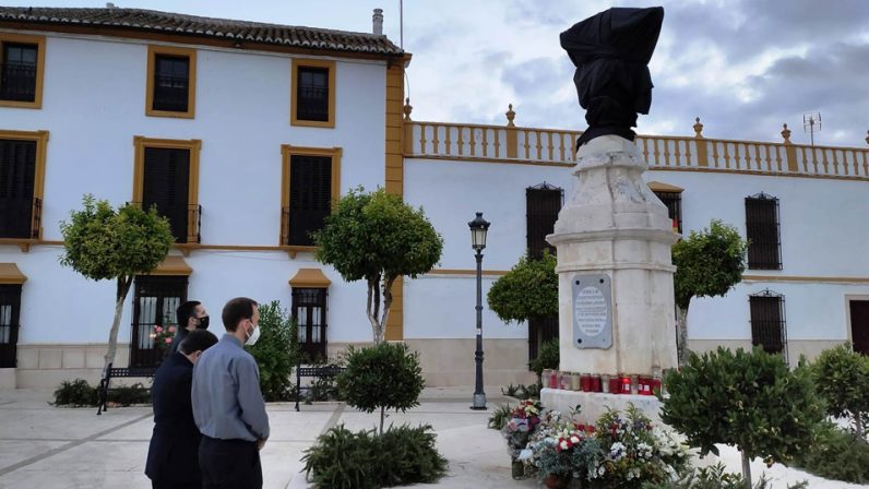 Misa en desagravio por el atentado contra la imagen del Sagrado Corazón, de la Roda de Andalucía