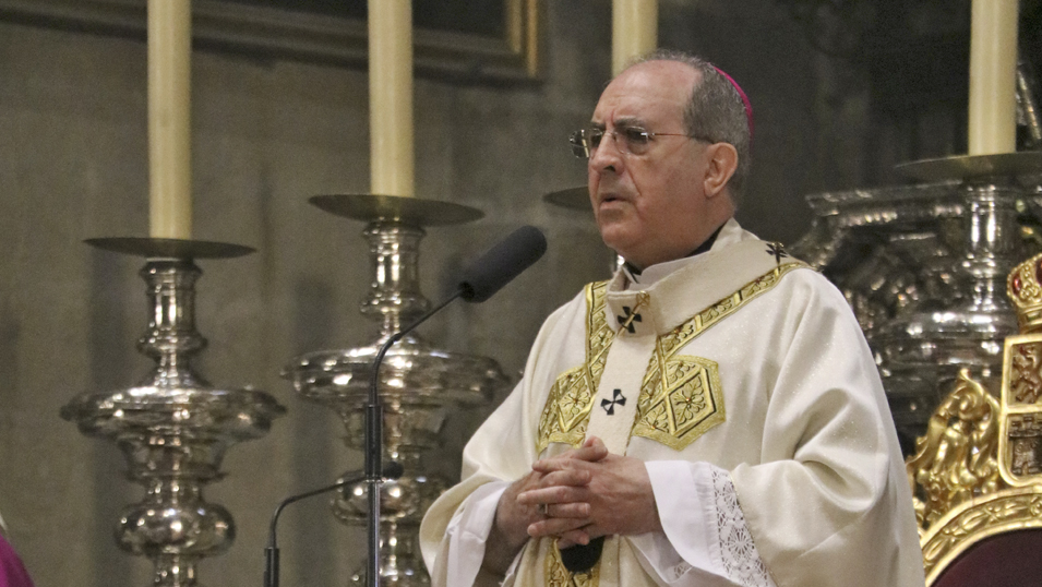Monseñor Asenjo a los nuevos sacerdotes: “Los más necesitados deben ser vuestros predilectos”
