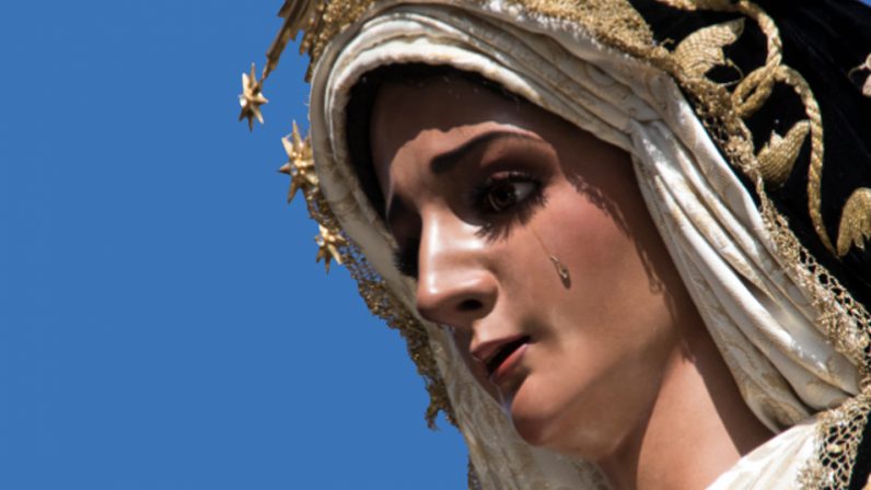 La coronación canónica de la Virgen de las Angustias de Sanlúcar la Mayor se aplaza a 2021