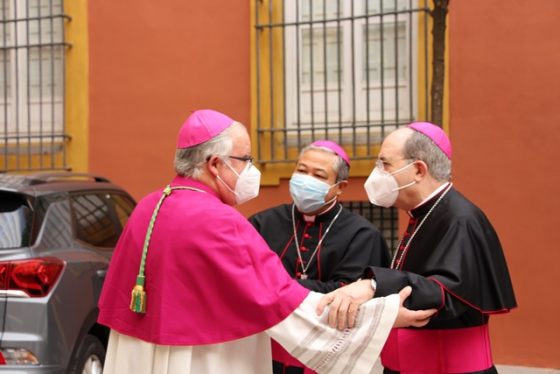 Mons. Asenjo al nuevo arzobispo de Sevilla: “Desde que se hizo público el nombramiento hemos encomendado al Señor tu persona y ministerio”
