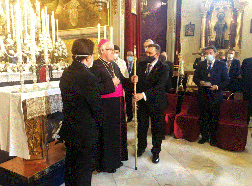 Mons. Saiz preside la función solemne en honor a Ntra. Sra. de los Ángeles  y jura como hermano mayor de Los Negritos | Archidiócesis de Sevilla