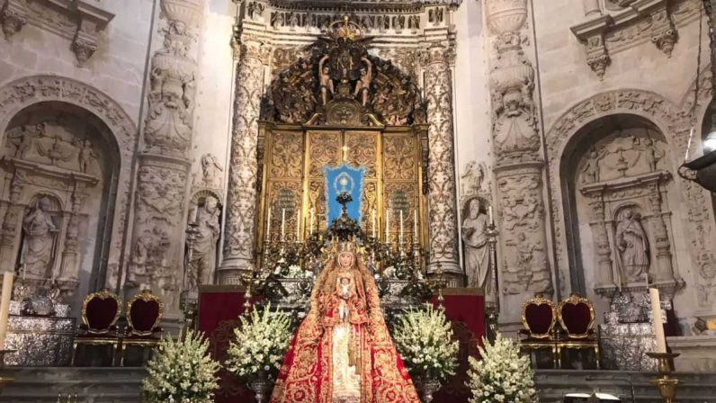 Continúan los cultos a la Virgen de los Reyes con la celebración de la Octava