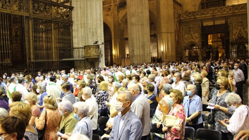 Óscar Díaz: “La respuesta de la Iglesia de Sevilla en la fase diocesana del sínodo está siendo muy buena en todos los ámbitos”