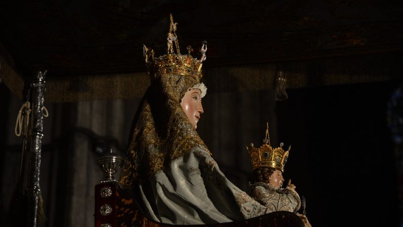 Homilía de Mons. José Ángel Saiz Meneses en la procesión extraordinaria de la Virgen de los Reyes (7-12-21)