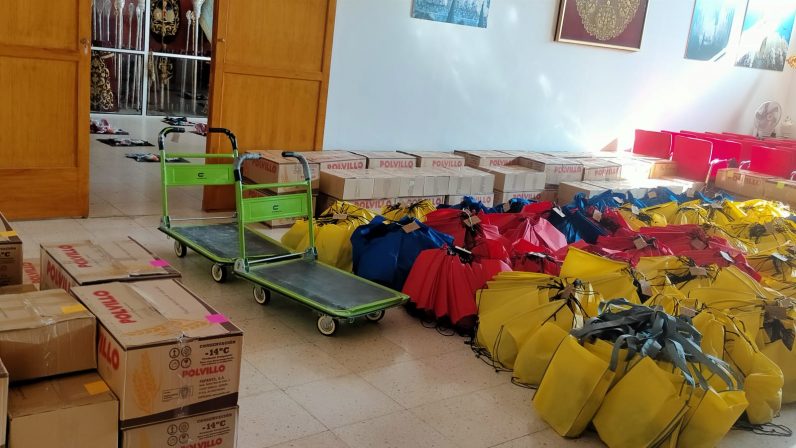 Los Reyes Magos se preparan para entregar regalos a los más de 2.500 presos de las cárceles de Sevilla