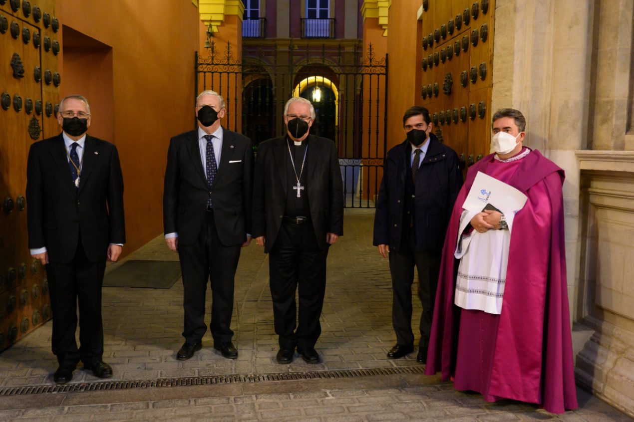 Vía Crucis del Consejo de Hermandades y Cofradías de Sevilla
