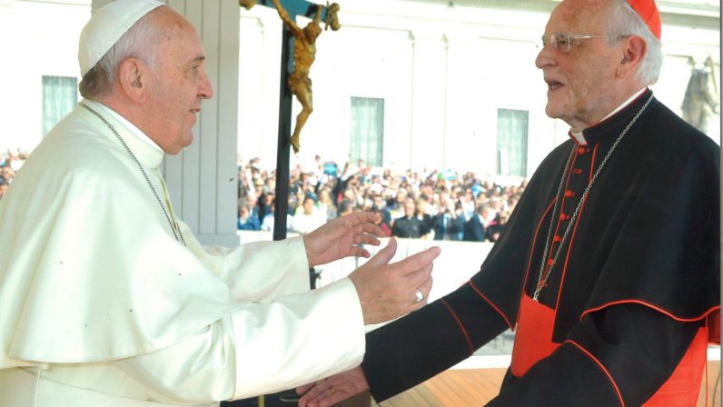 Telegrama del papa Francisco con motivo del fallecimiento del cardenal Amigo