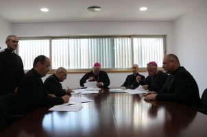 Convenio de filiación entre la Facultad de Teología e Institutos Teológicos de diócesis vecinas
