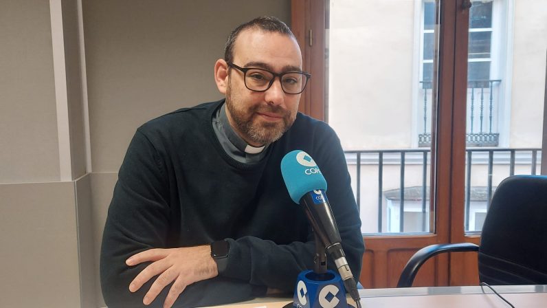 Iglesia Noticia Sevilla| Entrevista al vicario episcopal para la Nueva Evangelización