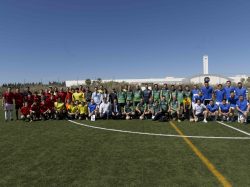 El equipo del CEU, vencedores en el Torneo Solidario de Fútbol 11 de Manos Unidas