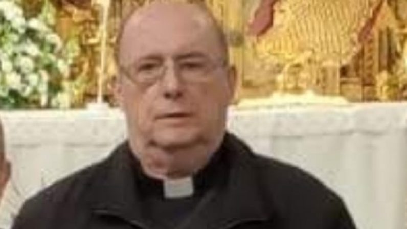 Fallece el sacerdote Julián Novoa Rivas