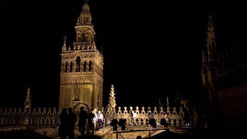 La Catedral de Sevilla ofrece nuevamente las visitas nocturnas a sus cubiertas desde el 1 de mayo