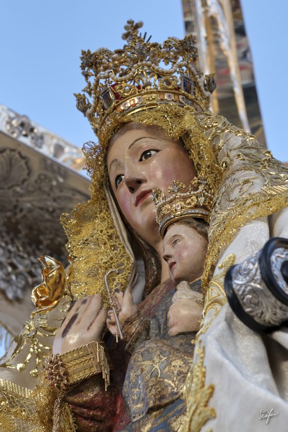 Mons. Saiz Meneses: “Válenos Señora para vivir como hijos tuyos”