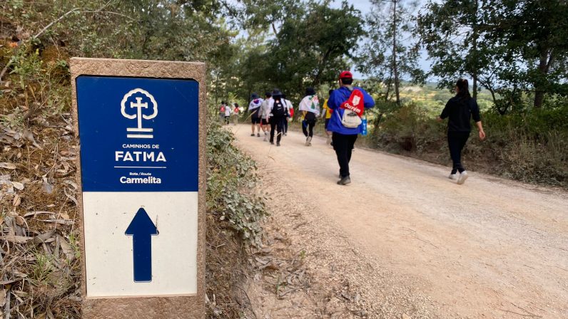 Los peregrinos sevillanos visitan Fátima en la segunda jornada de los DED