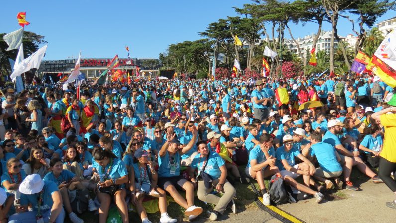 Más de 40.000 peregrinos españoles participan de la Eucaristía previa a la JMJ en Lisboa