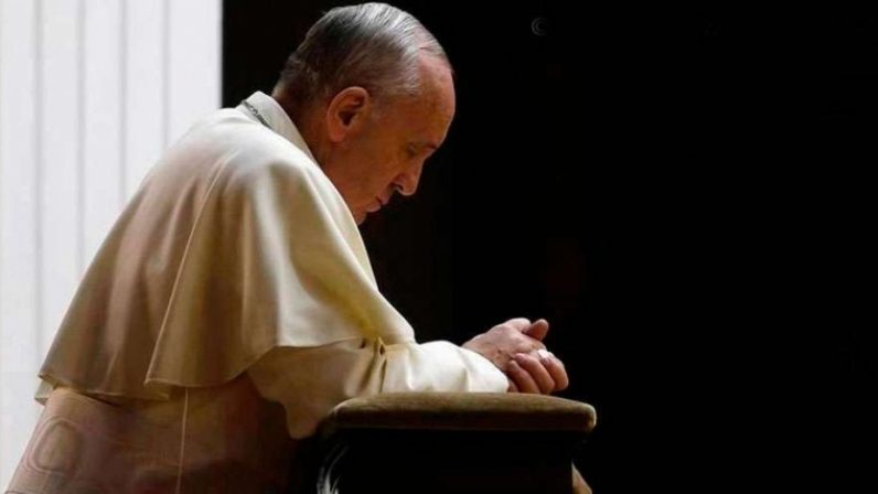 El Papa convoca una jornada de oración por la paz el 27 de octubre