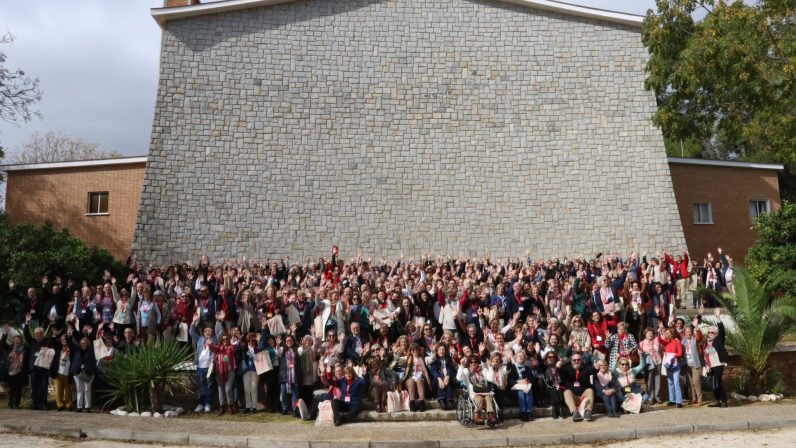 La Escuela de Otoño de Cáritas Sevilla congregó a más de 400 voluntarios este fin de semana