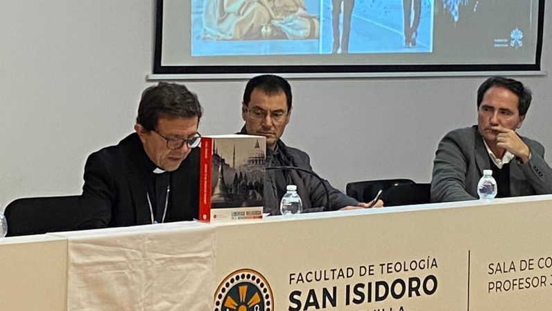Ayuda a la Iglesia Necesitada presentó en Sevilla el Informe de Libertad Religiosa 2023