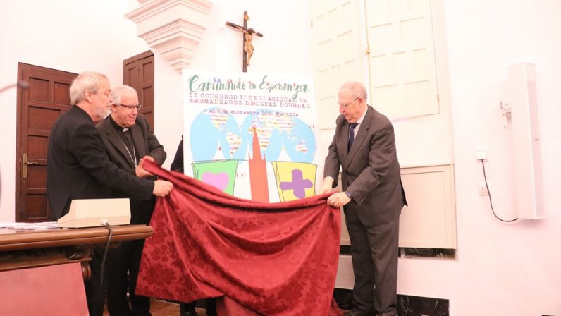 Mons. Saiz presenta el Congreso Internacional de Hermandades, un evento a la altura de la importancia de la religiosidad popular para la Iglesia