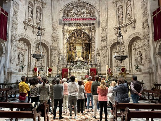 Privadas de libertad y voluntarios de la Pastoral Penitenciaria visitaron la Catedral de Sevilla