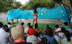 La Juventud Idente organizan un campamento de verano para niños en Constantina